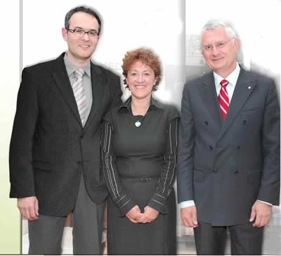 Dr Vojkan �vorovi�, pocent dr Mirjana �umarac - Dumanovi� ' i akademik prof . dr Dragan Mici�